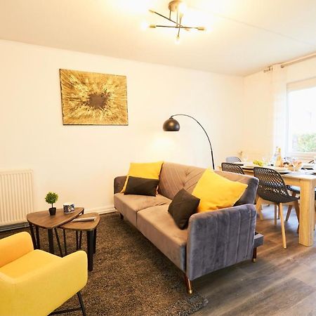 Mona Lisa : Superbe Loft Centre Ville - Parking Gratuit - Wifi Ultra Rapide-Appareil Massage-Netflix-Jeu Societe Troyes Exterior photo
